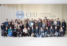 Estudiantes de la Kansai University de Japón realizan una estancia en la CEU UCH de Valencia