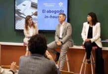El Aula IVEFA acerca a los estudiantes el papel del abogado de empresa