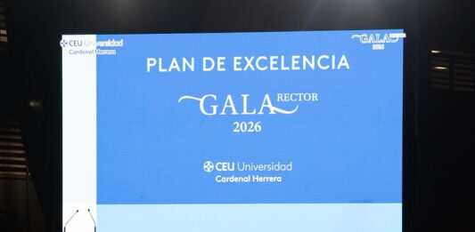Más de 400 alumnos excelentes participan en la III Gala del Rector de la CEU UCH