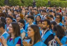 Más de 600 historias universitarias cierran etapa en el CEU UCH de Elche