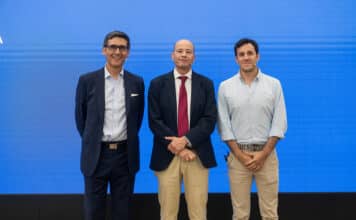 La CEU UCH presenta el programa de mentoría a más de 50 profesionales