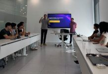 El CEU UCHy AWS acercan el método de innovación de Amazon a los universitarios