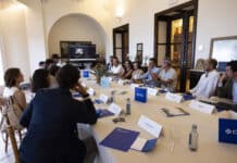 La CEU UCH reúne a empresarios y directivos para hablar sobre el impacto de la IA en el mundo empresarial en Villa Elisa Jornada IA con empresarios