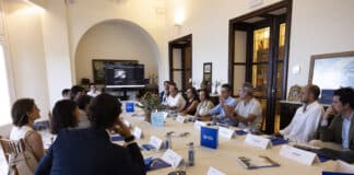 La CEU UCH reúne a empresarios y directivos para hablar sobre el impacto de la IA en el mundo empresarial en Villa Elisa Jornada IA con empresarios