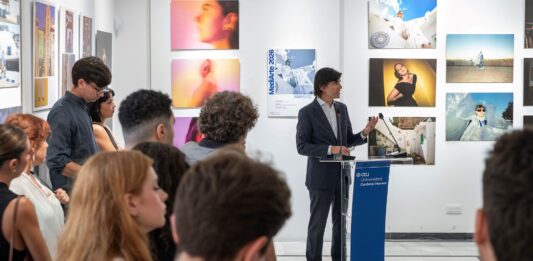 MediArte presenta al público más de 100 obras creadas por estudiantes de Comunicación de la CEU UCH