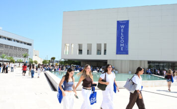 La CEU UCH da la bienvenida a más de 2.800 nuevos estudiantes en un curso récord de matriculación