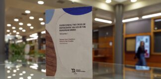 Veintinueve expertos europeos analizan cómo superar la crisis de valores democráticos en la UE