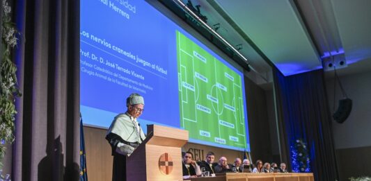 Treinta años de investigación y docencia en Veterinaria, en una lección magistral