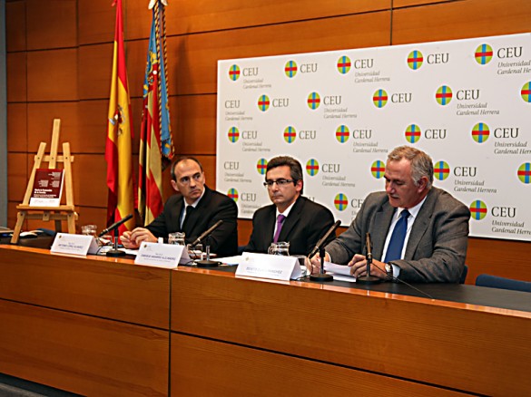 De izda. a dcha., Antonio López, Enrique Navarro y Benito Zazú / Irene Folgado