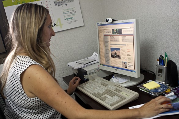 Cristina Barrios, en su despacho del Hospital Universitario Doctor Peset / Foto: Pablo Ortega.