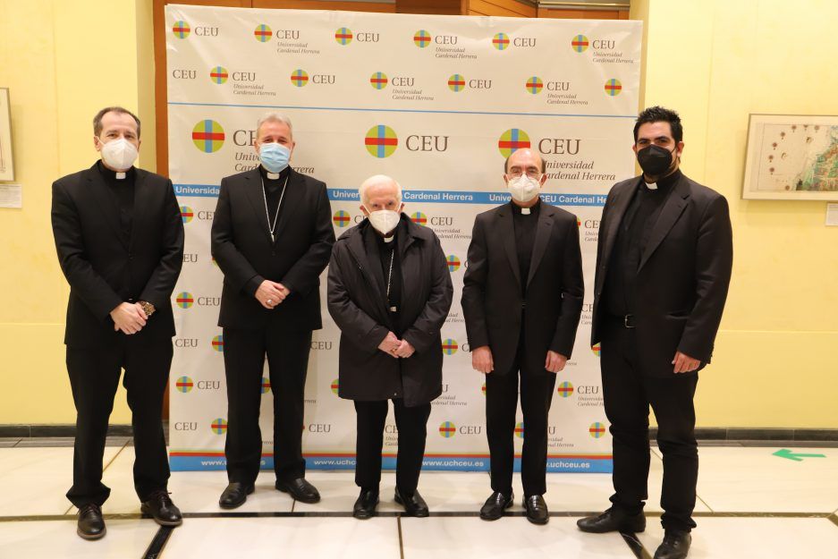 CEU UCH Dies Academicus Monseñor Iceta Cardenal Cañizares
