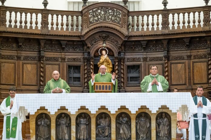 peregrinacion-jubileo-jovenes-salida-perugia-misa-asis-benavent-arturo-javier-garcia-fernando-ramon-vgutierrezVLC-20250730-96