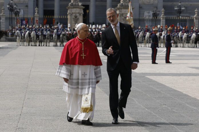 El papa León XIV inicia en Madrid su primer viaje apostólico a España
