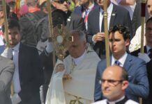 León XIV, en Cibeles: «El Corpus Christi no es una fiesta más del calendario litúrgico, sino un volver a las raíces de la fe»
