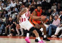 Olympiacos sufre para cortar la gran racha del Valencia Basket (97-102), en la vuelta de Montero al Roig Arena